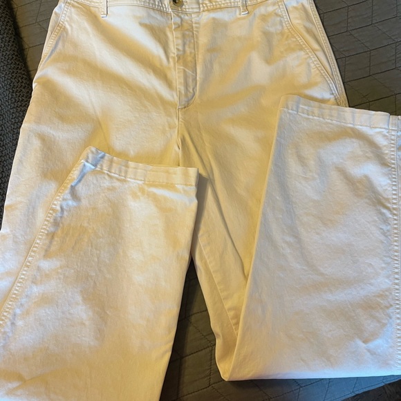 Banana Republic size 14 High Rise Authentic Chino. Never worn. Off white classic - Picture 3 of 9